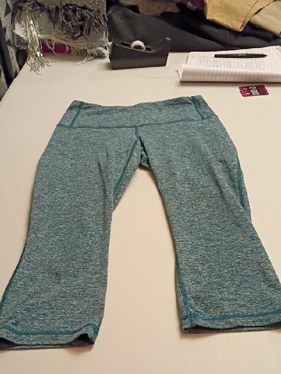 Patagonia Pants - Patagonia Teal Blue Heathered Capri Leggings